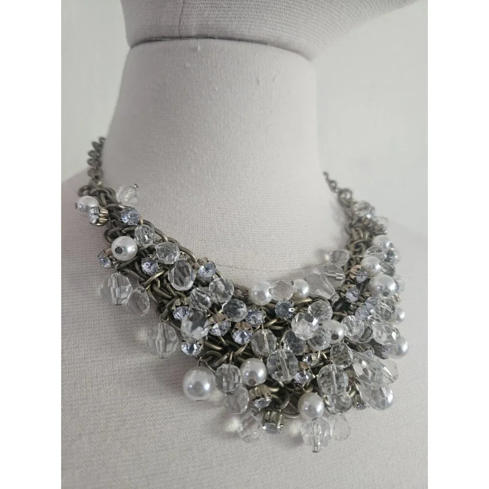 Peal And Rhinstone Cluster Necklace Gold Tone Charm